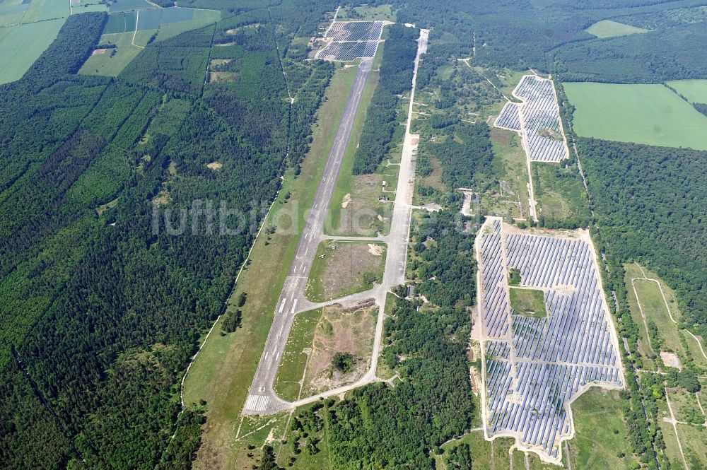 Allstedt von oben - Solarpark Allstedt in Sachsen-Anhalt