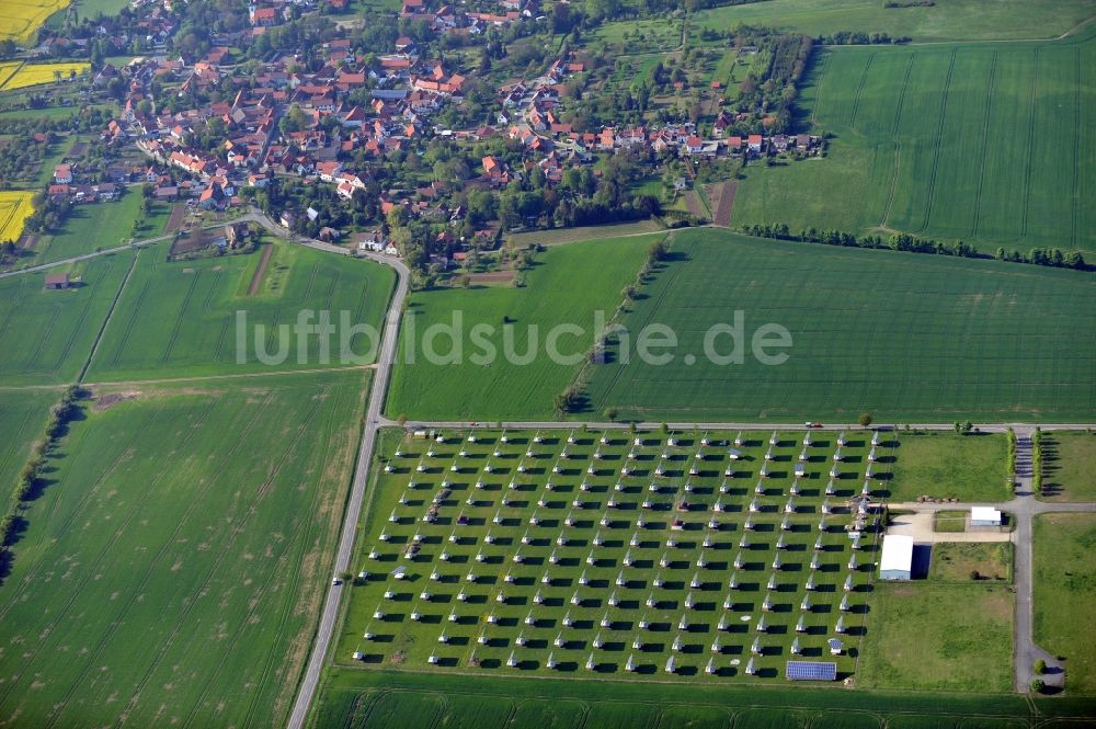 Ballstädt von oben - Solarpark bei Ballstädt im Bundesland Thüringen