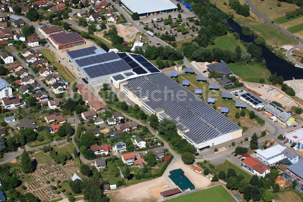 Hausen im Wiesental von oben - Solarpark bzw. Solarkraftwerk auf den Firmendächern des ehemaligen Textilunternehmens Brennet AG in Hausen im Wiesental im Bundesland Baden-Württemberg