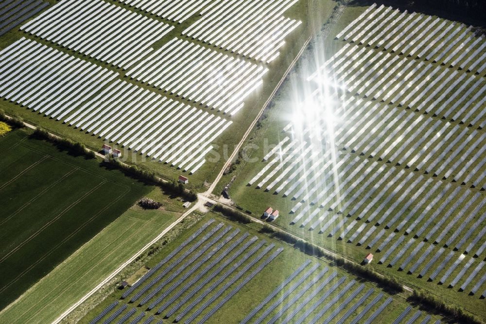 Luftbild Greding - Solarpark bzw. Solarkraftwerk in Greding im Bundesland Bayern, Deutschland