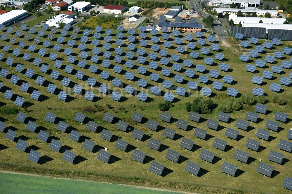 Luftaufnahme Grimma - Solarpark bzw. Solarkraftwerk der Kirchner Solar Group GmbH in Grimma im Bundesland Sachsen