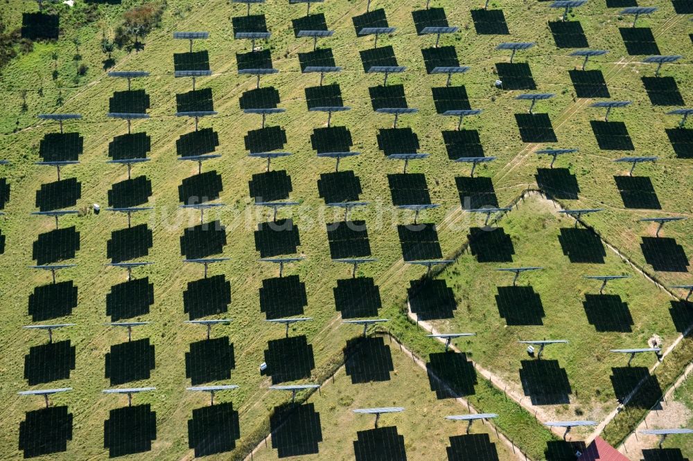 Grimma von oben - Solarpark bzw. Solarkraftwerk der Kirchner Solar Group GmbH in Grimma im Bundesland Sachsen