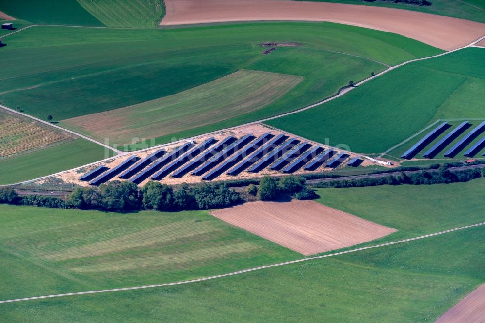 Luftaufnahme Löffingen - Solarpark bzw. Solarkraftwerk in Löffingen im Bundesland Baden-Württemberg, Deutschland