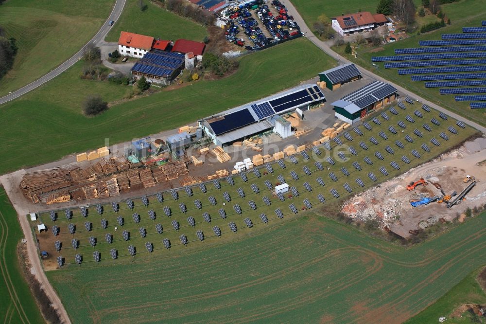 Luftaufnahme Murg - Solarpark bzw. Solarkraftwerk in Ortsteil Hänner von Murg im Bundesland Baden-Württemberg, Deutschland