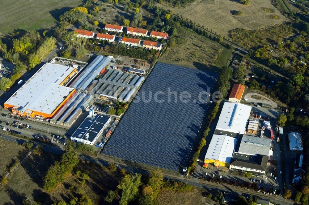 Wittenberge von oben - Solarpark bzw. Solarkraftwerk an der Wahrenberger Straße in Wittenberge im Bundesland Brandenburg, Deutschland