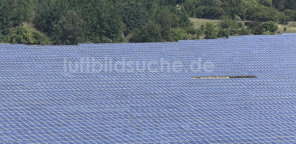 Werneuchen von oben - Solarpark bzw. Solarkraftwerk in Werneuchen im Bundesland Brandenburg