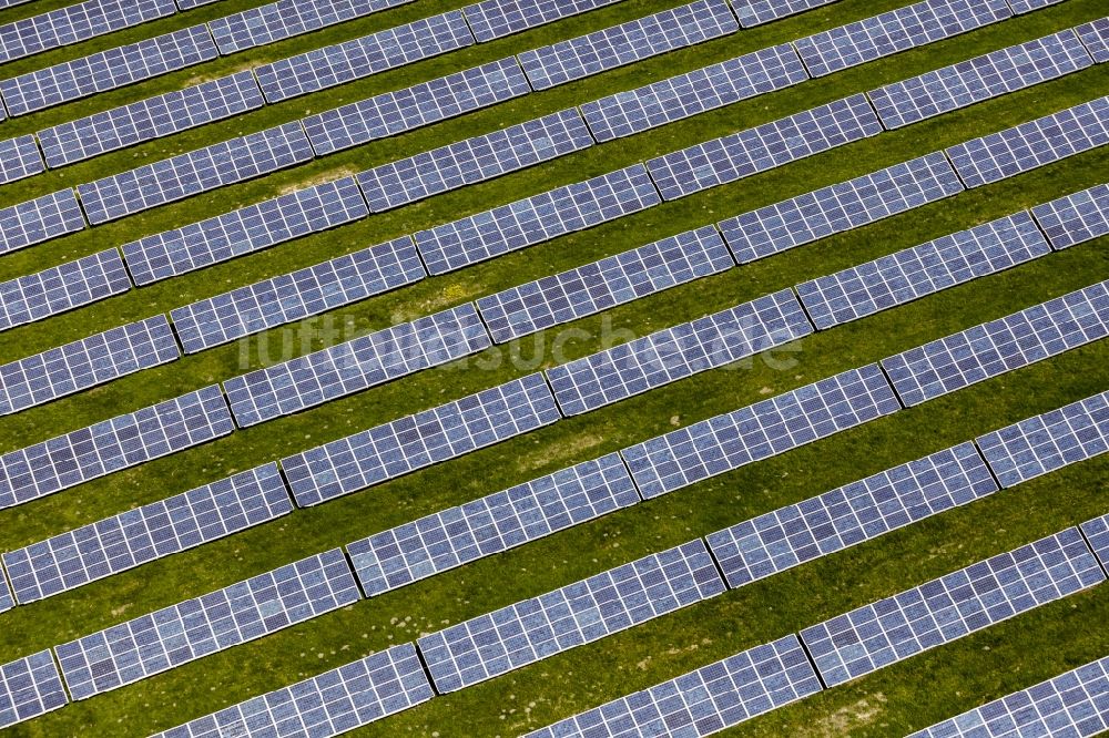 Luftbild Werneuchen - Solarpark bzw. Solarkraftwerk in Werneuchen im Bundesland Brandenburg