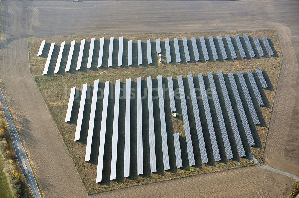 Luftaufnahme Finsterwalde - Solarpark Finsterwalde Drößiger Straße in Finsterwalde / Brandenburg