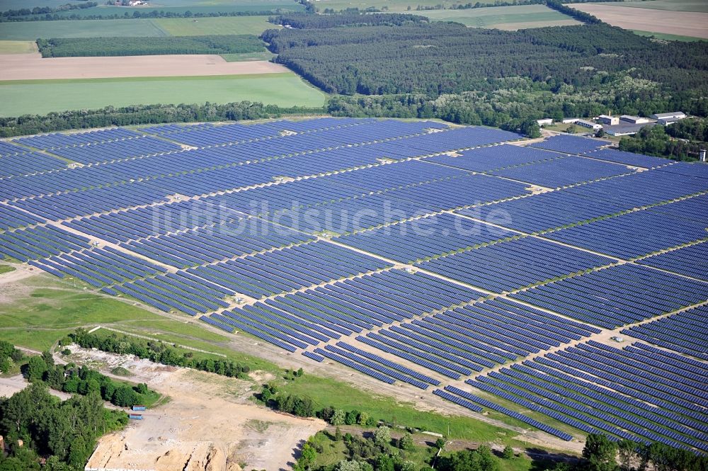 Luftbild Fürstenwalde / Spree - Solarpark Fürstenwalde im Bundesland Brandenburg