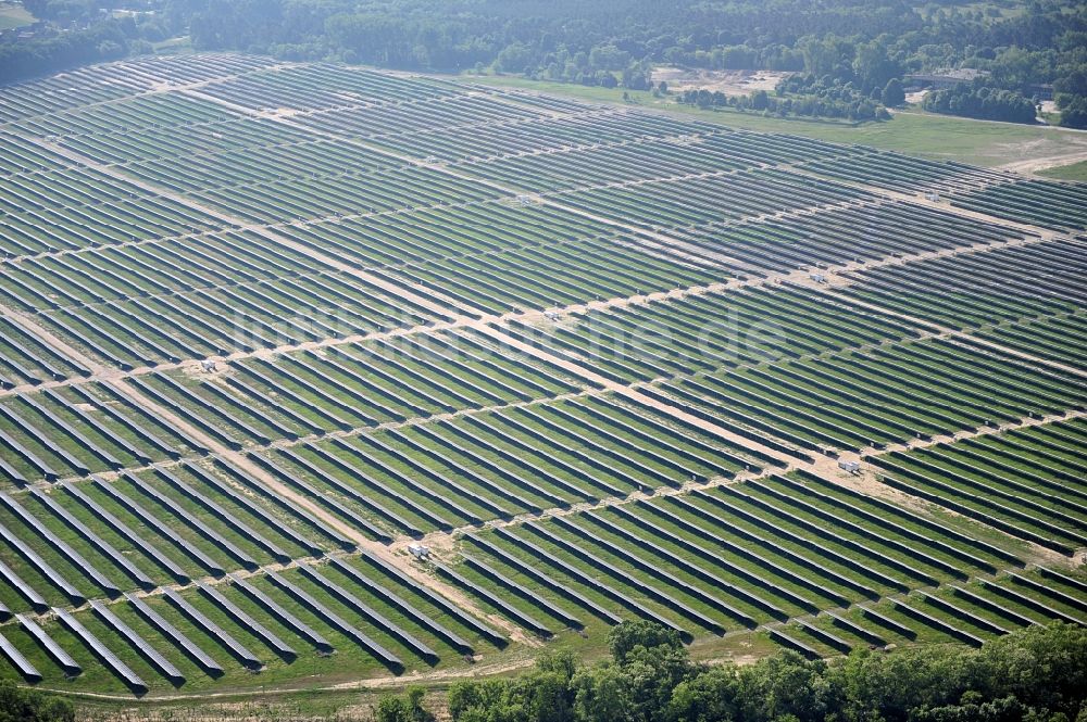 Luftaufnahme Fürstenwalde / Spree - Solarpark Fürstenwalde im Bundesland Brandenburg