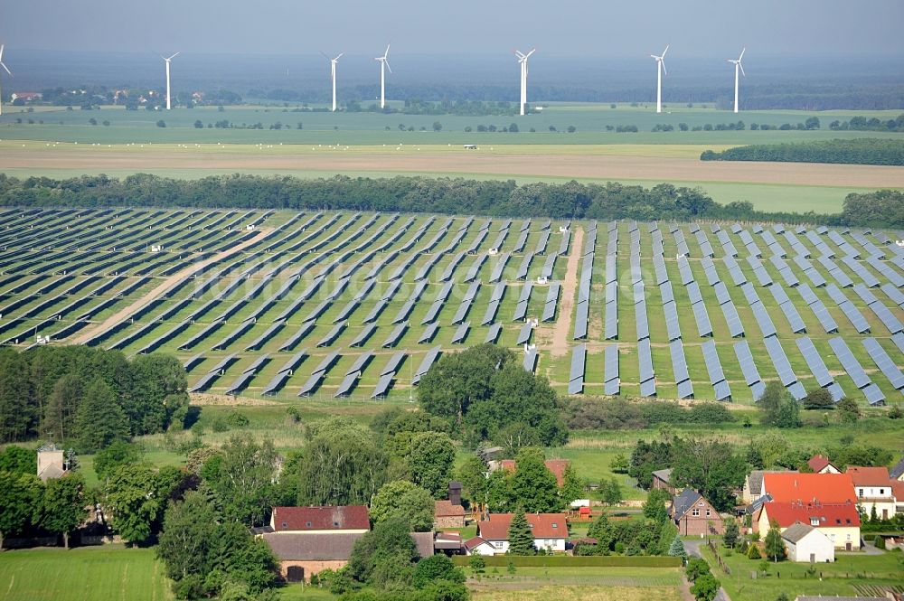 Luftbild Fürstenwalde / Spree - Solarpark Fürstenwalde im Bundesland Brandenburg