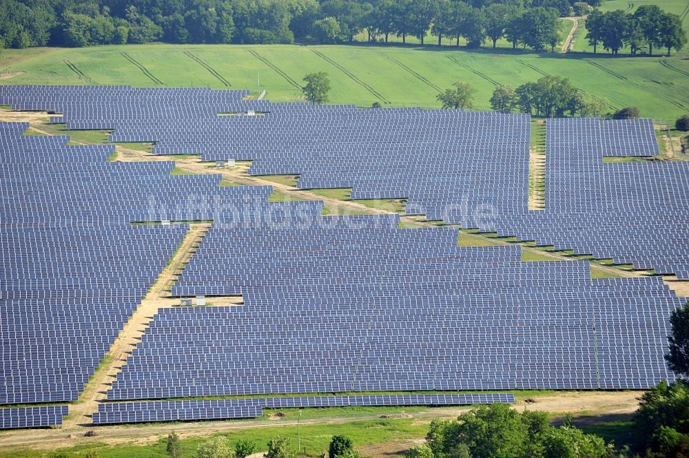 Fürstenwalde / Spree von oben - Solarpark Fürstenwalde im Bundesland Brandenburg