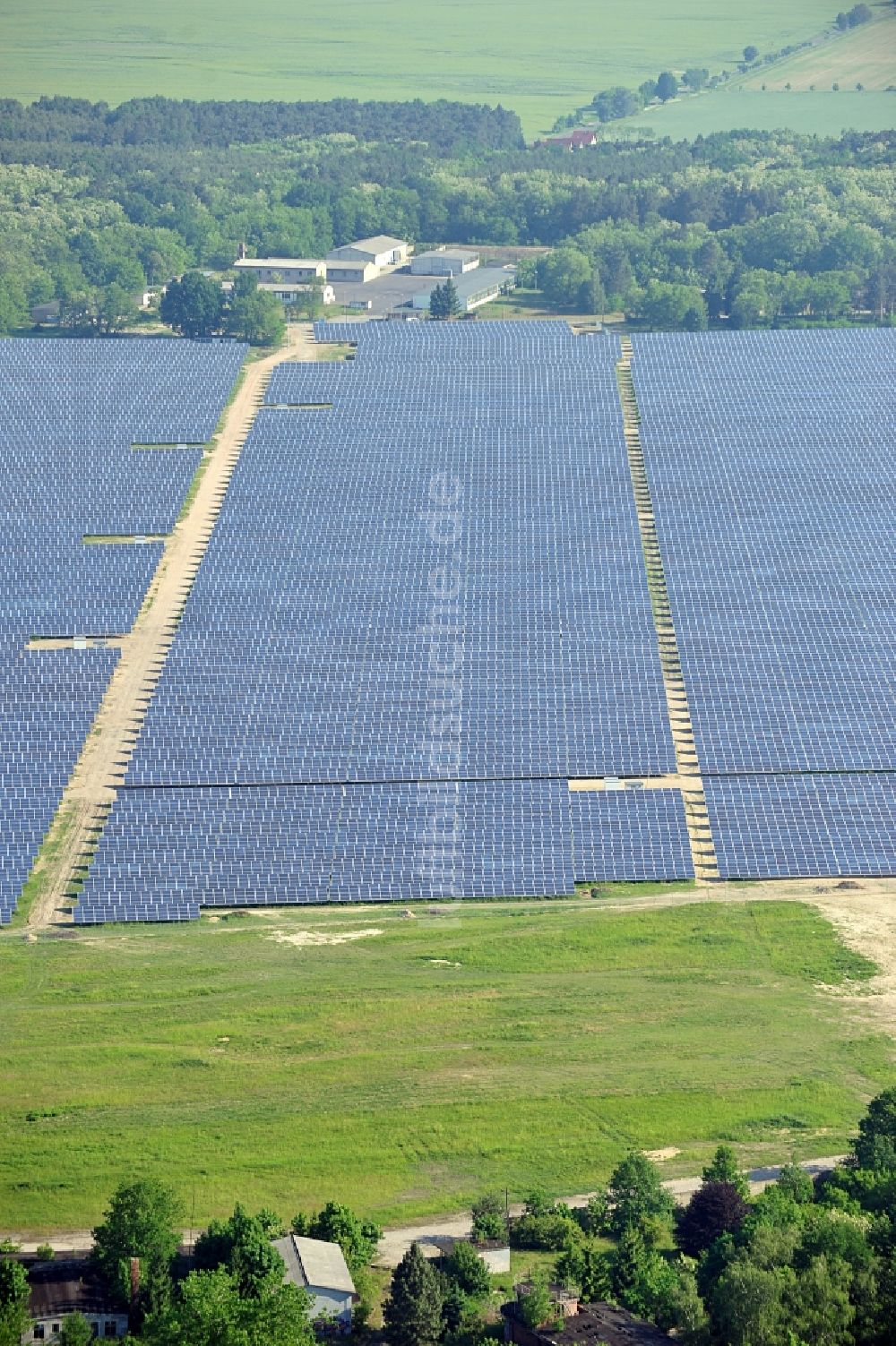 Luftaufnahme Fürstenwalde / Spree - Solarpark Fürstenwalde im Bundesland Brandenburg