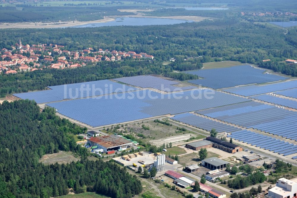 Lauta aus der Vogelperspektive: Solarpark Lauta in Sachsen