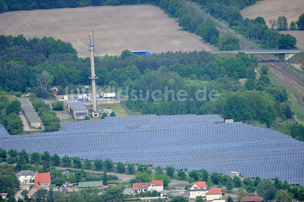 Luftaufnahme Wittenberge - Solarpark / Solarkraftwerk an der Lüneburger Straße in Wittenberge