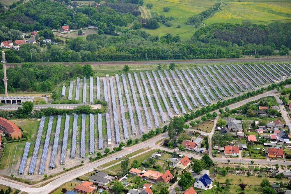 Luftaufnahme Wittenberge - Solarpark / Solarkraftwerk an der Lüneburger Straße in Wittenberge