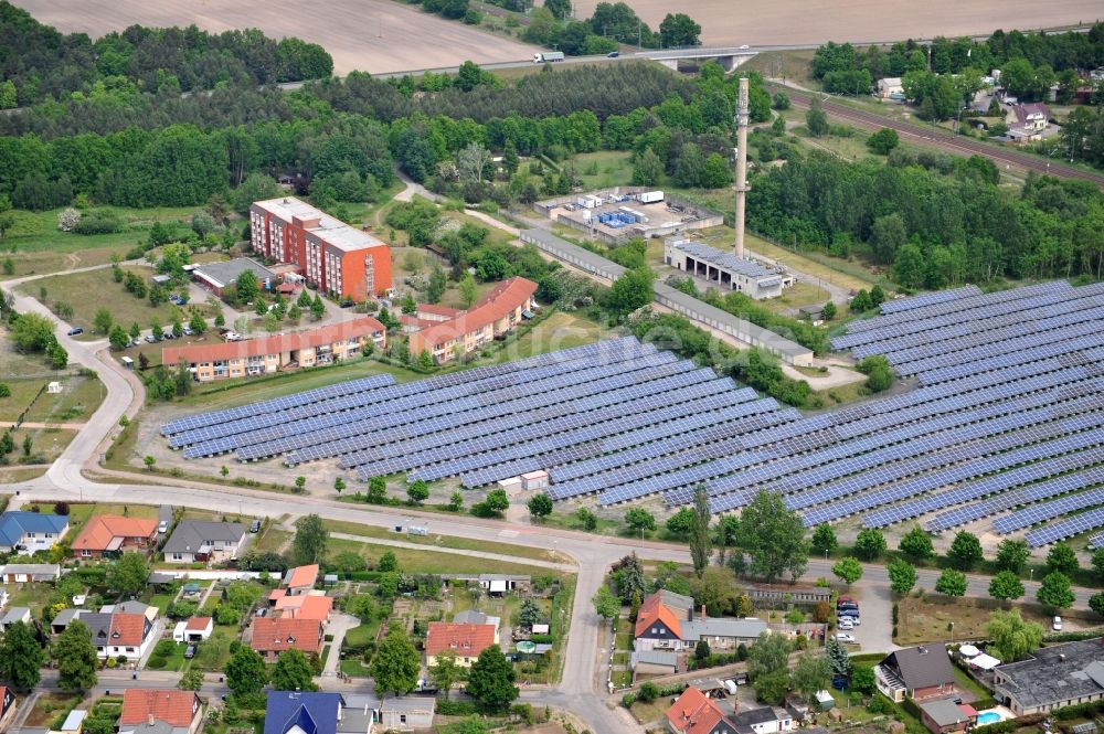 Wittenberge von oben - Solarpark / Solarkraftwerk an der Lüneburger Straße in Wittenberge