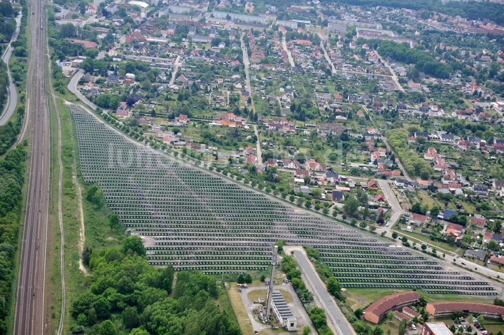 Wittenberge von oben - Solarpark / Solarkraftwerk an der Lüneburger Straße in Wittenberge