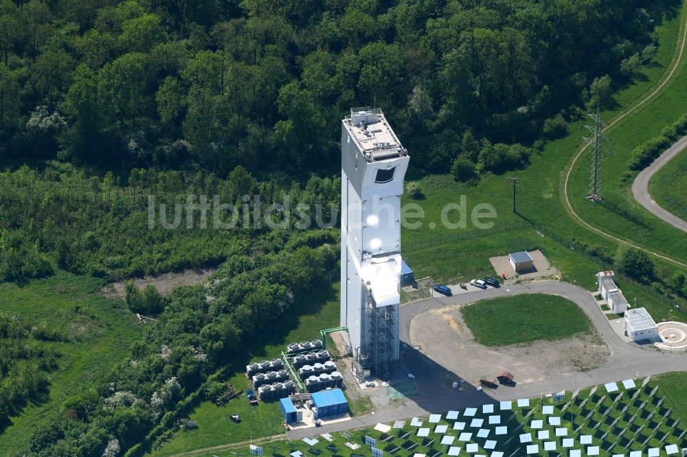 Luftaufnahme Jülich - Solarturm in Jülich im Bundesland Nordrhein-Westfalen, Deutschland