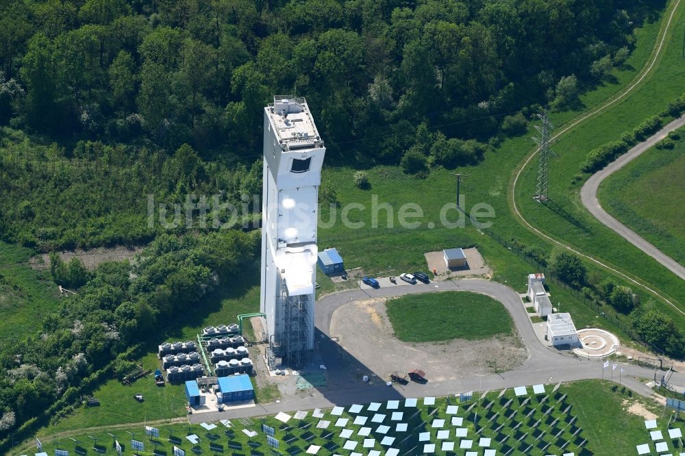 Jülich von oben - Solarturm in Jülich im Bundesland Nordrhein-Westfalen, Deutschland