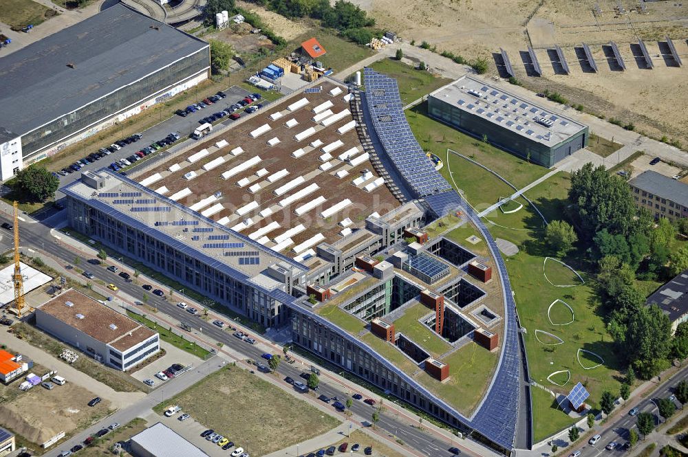 Luftaufnahme Berlin - SOLON Corporate Headquarter Berlin-Adlershof