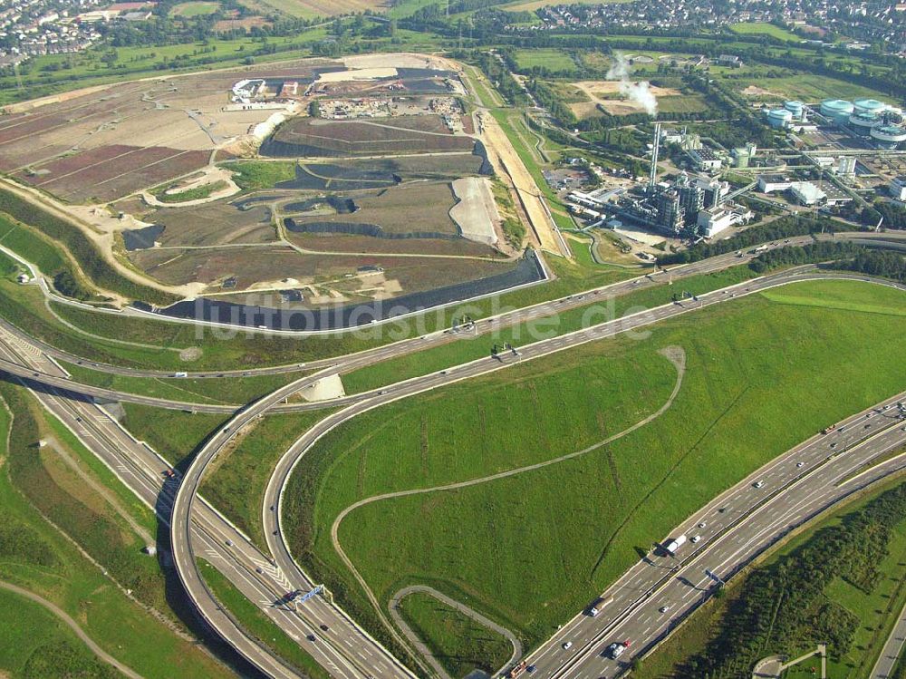 Leverkusen (NRW) aus der Vogelperspektive: Sonderabfall-Deponie Bürrig - Leverkusen (NRW)