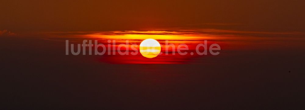 Luftbild Bochum - Sonnenuntergang über Bochum im Bundesland Nordrhein-Westfalen