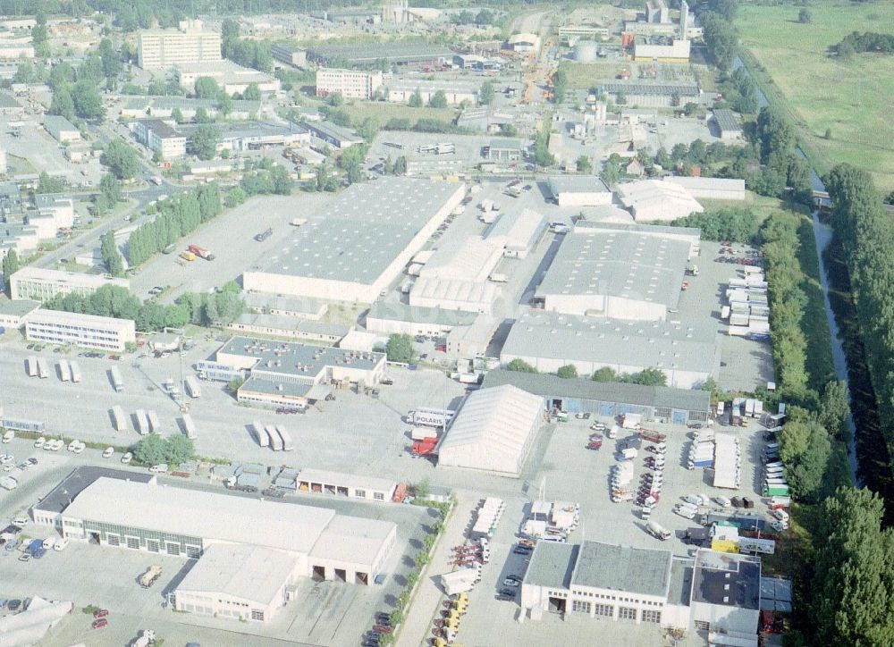 Luftbild Potsdam - Speditions- Gebäude der Logistik- und Transportfirma Krage Potsdam GmbH Am Buchhorst in Potsdam im Bundesland Brandenburg