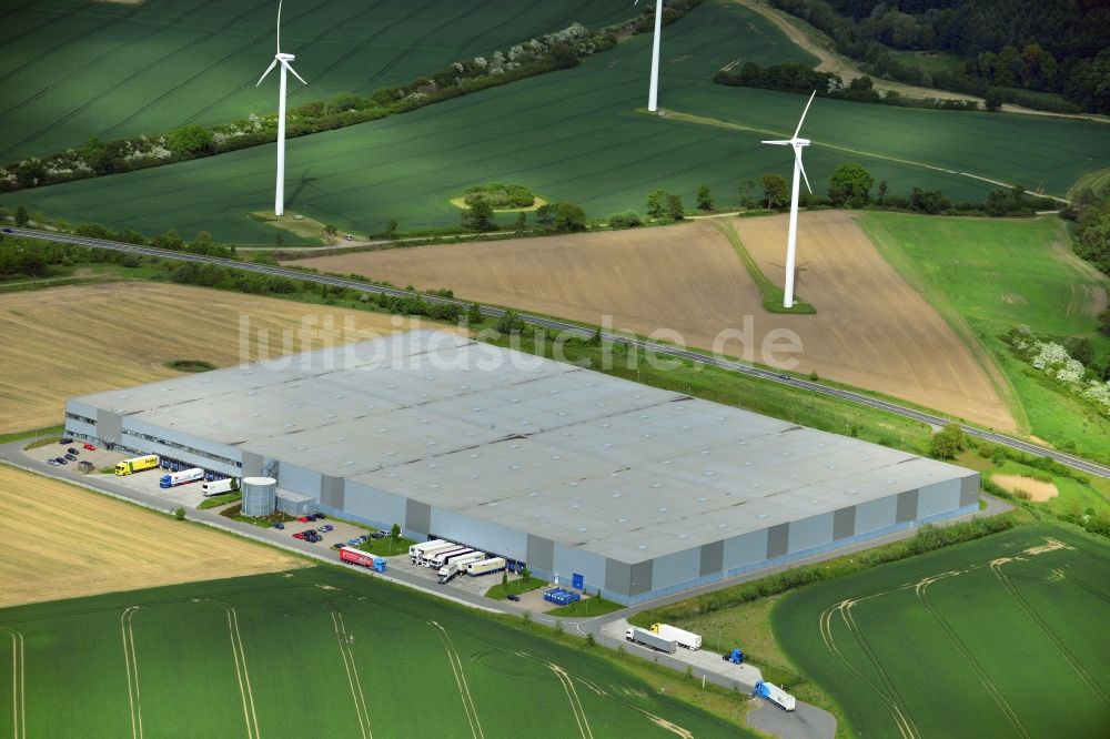 Schönberg von oben - Speditions- Gebäude der Logistik- und Transportfirma LK Logistik GmbH in Schönberg im Bundesland Mecklenburg-Vorpommern