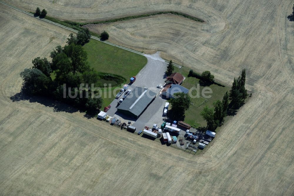 Luftbild Broderstorf - Speditions- Gebäude der Logistik- und Transportfirma Marco Welte Schausteller in Broderstorf im Bundesland Mecklenburg-Vorpommern