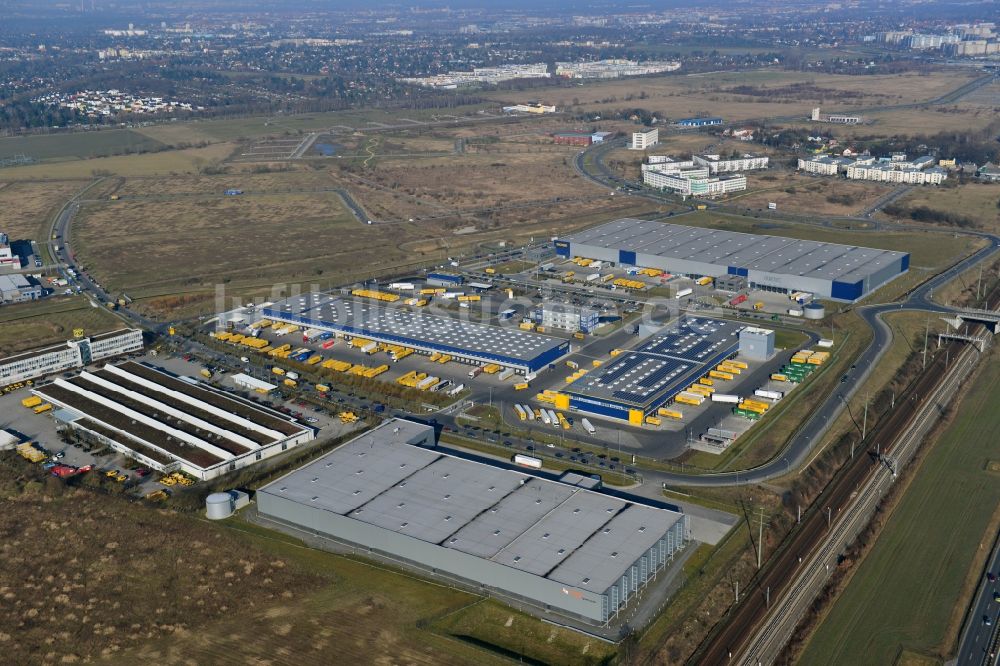 Schönefeld von oben - Speditions- und Lagerbau der Dachser GmbH & Co. KG in Schönefeld im Bundesland Brandenburg