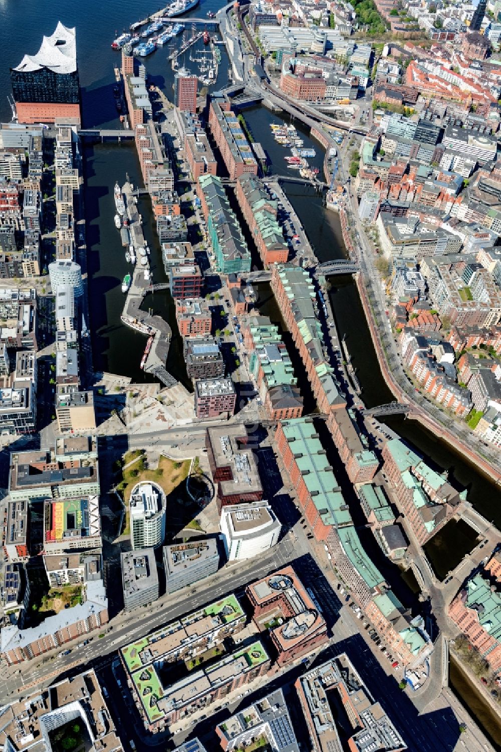 Hamburg von oben - Speicherstadt in Hamburg