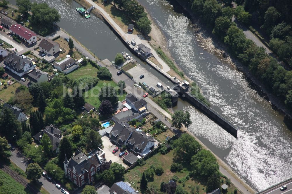 Luftaufnahme Lahnstein - Sperrwerk- Schleusenanlagen an der Lahn in Lahnstein im Bundesland Rheinland-Pfalz, Deutschland