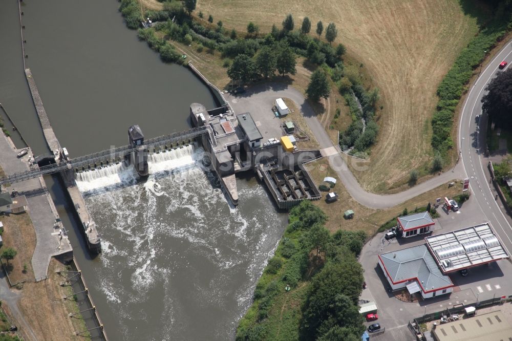 Nassau aus der Vogelperspektive: Sperrwerk- Schleusenanlagen der Lahn in Nassau im Bundesland Rheinland-Pfalz, Deutschland