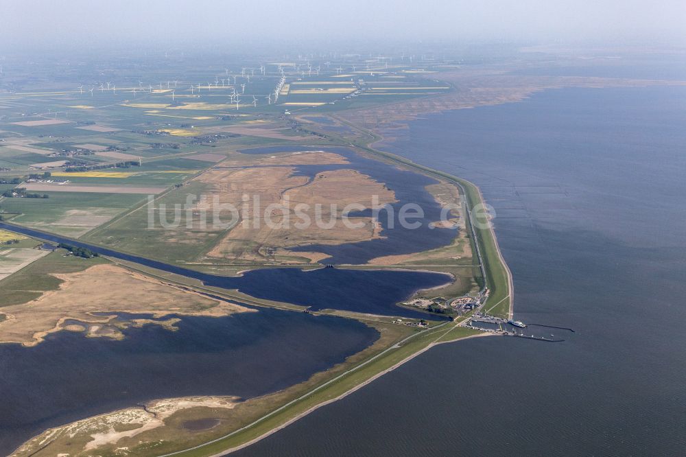 Dagebüll von oben - Sperrwerk- Schleusenanlagen Schlüttsiel in Dagebüll im Bundesland Schleswig-Holstein