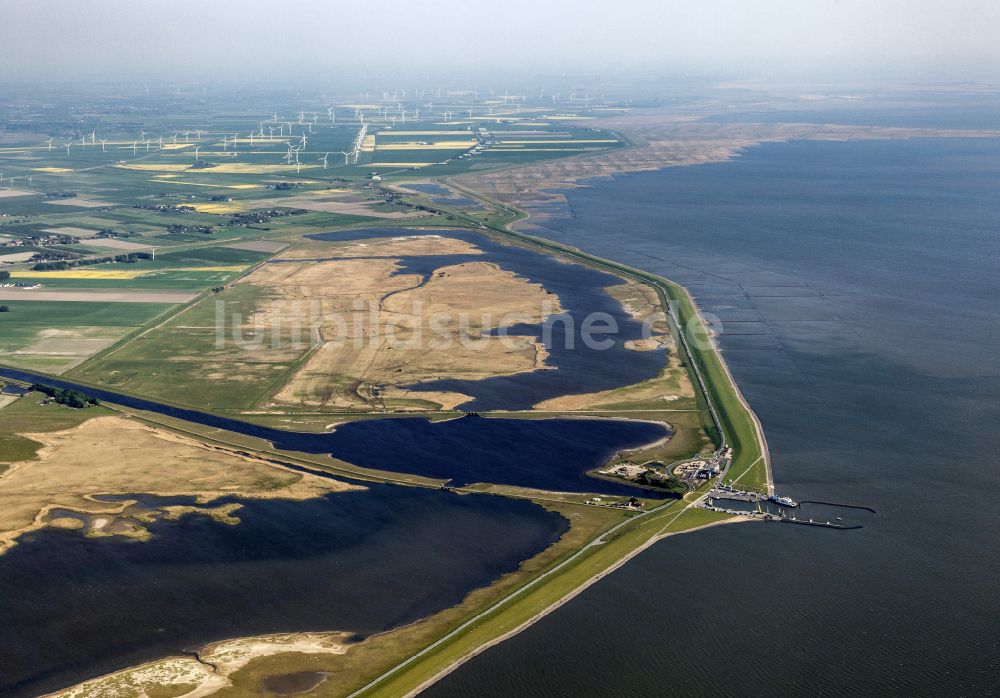 Dagebüll aus der Vogelperspektive: Sperrwerk- Schleusenanlagen Schlüttsiel in Dagebüll im Bundesland Schleswig-Holstein