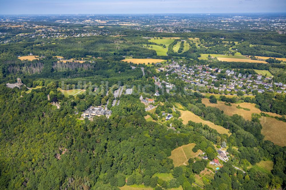 Syburg von oben - Spielbank Hohensyburg entlang der Hohensyburgstraße im Stadtgebiet in Syburg im Bundesland Nordrhein-Westfalen, Deutschland