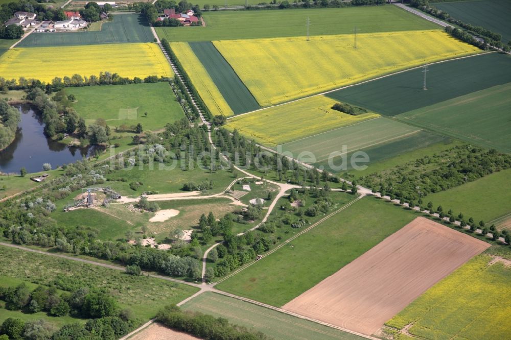 Luftbild Hochheim am Main - Spielpark in Hochheim am Main im Bundesland Hessen