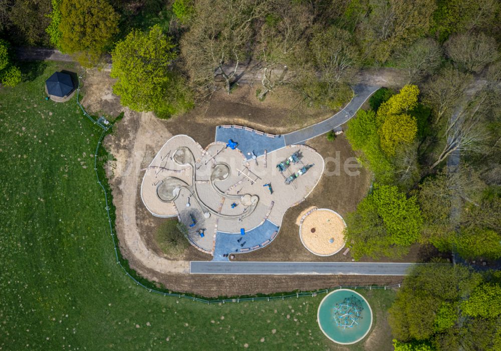 Bommern von oben - Spielplatz Hohenstein in Bommern im Bundesland Nordrhein-Westfalen, Deutschland