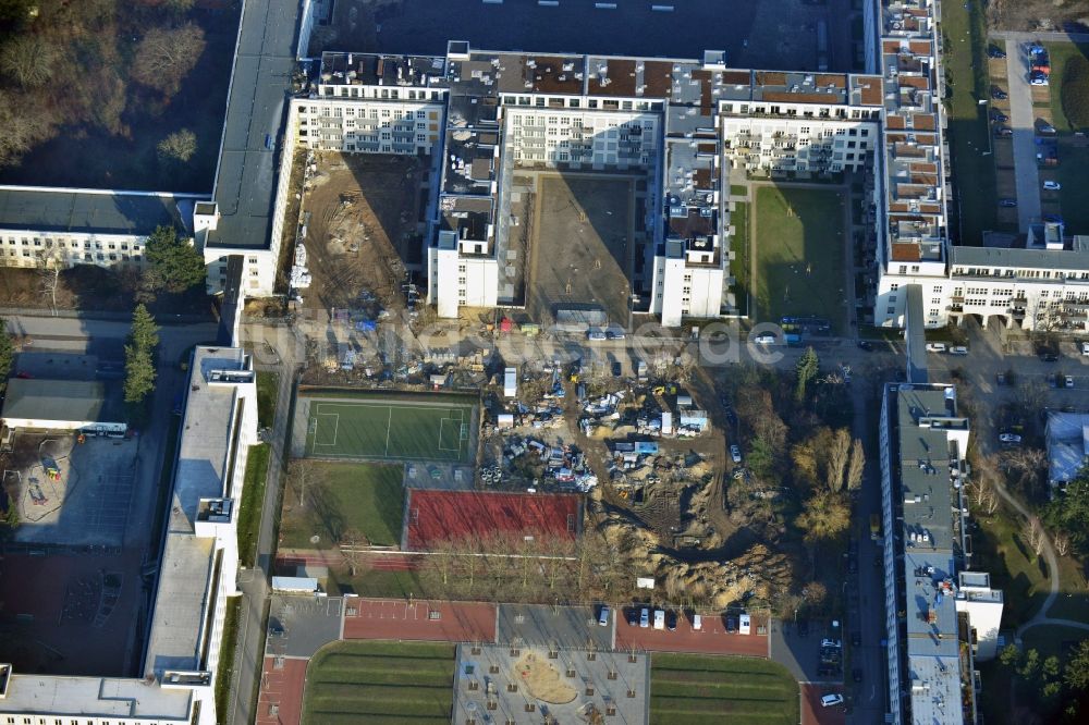 Berlin von oben - Spielplatz am Platz der US-Berlin-Brigade in Lichterfelde in Berlin