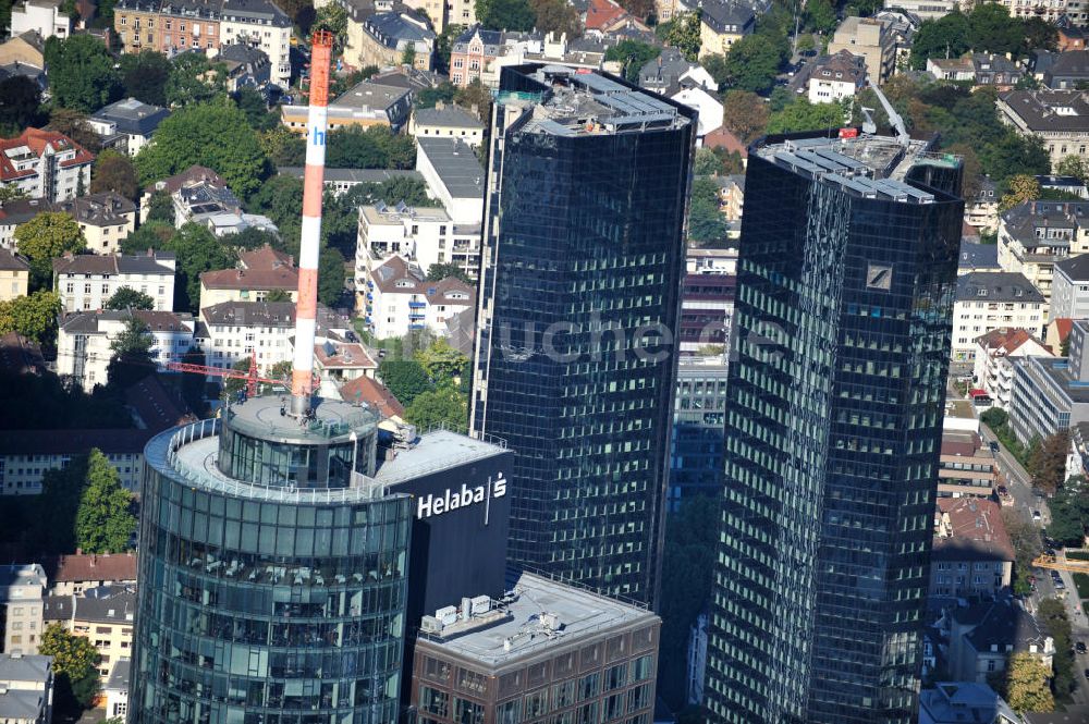 Luftbild Frankfurt am Main - Spitze des Main Tower , dem Hochhaus der HELABA Landesbank Hessen in Frankfurt am Main