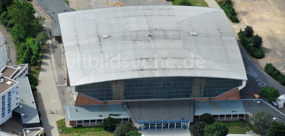 Luftbild Schwerin - Sport- und Kongresshalle / Stadthalle Schwerin