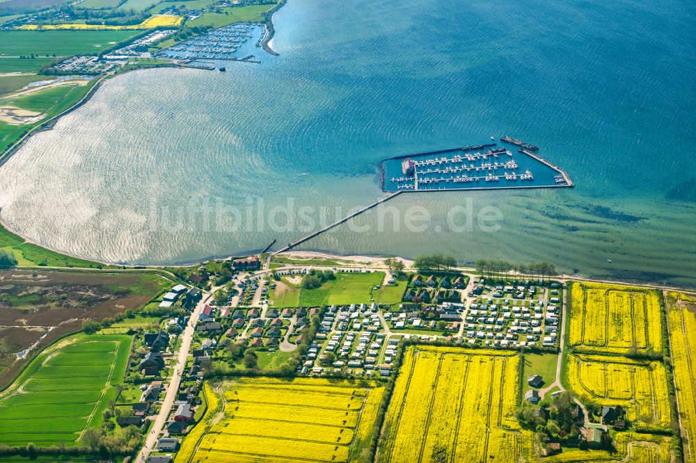 Luftbild Wackerballig - Sport- und Segelboot - Anlegestelle Yachthafen Wackerballig in Wackerballig im Bundesland Schleswig-Holstein, Deutschland