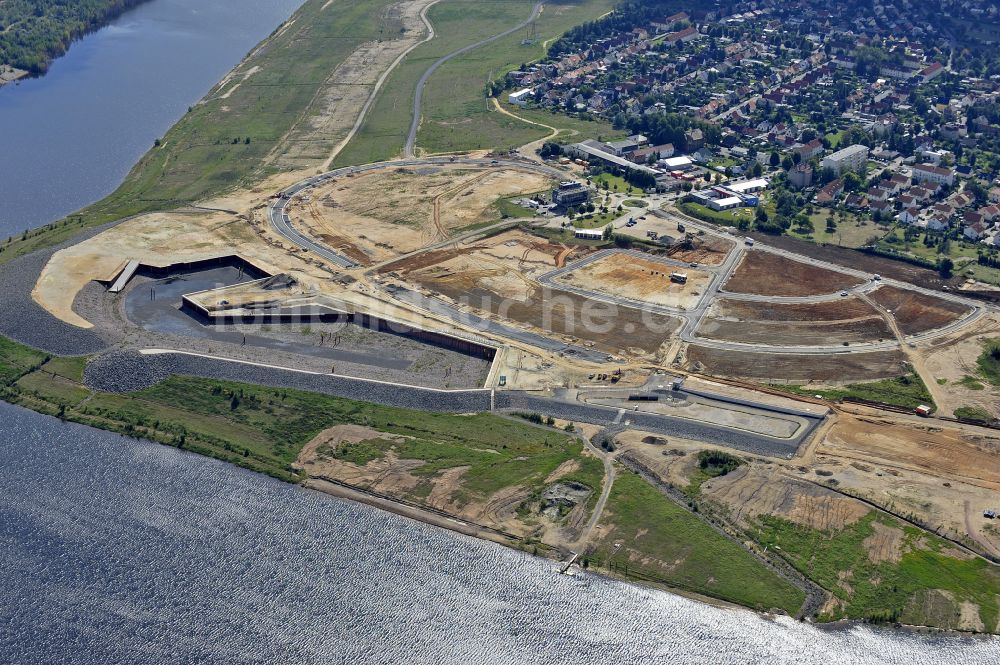 Luftbild Zwenkau - Sport- und Segelboot - Anlegestelle am Zwenkauer See in Zwenkau im Bundesland Sachsen, Deutschland