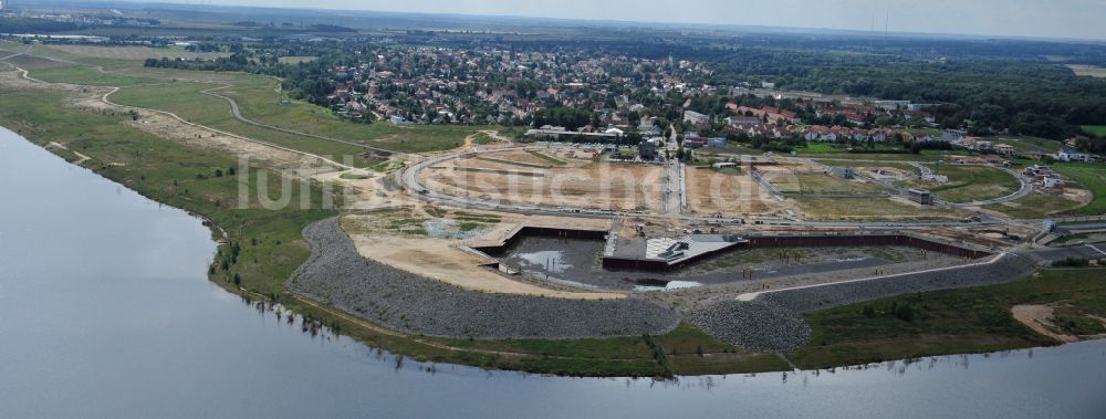 Luftaufnahme Zwenkau - Sport- und Segelboot - Anlegestelle am Zwenkauer See in Zwenkau im Bundesland Sachsen, Deutschland