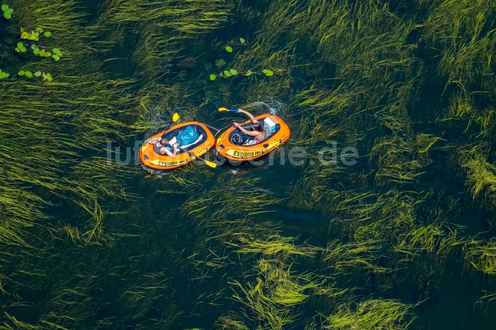 Luftbild Bochum - Sportboot - Schlauchboot in Fahrt des Kemnader Stausee in Bochum im Bundesland Nordrhein-Westfalen