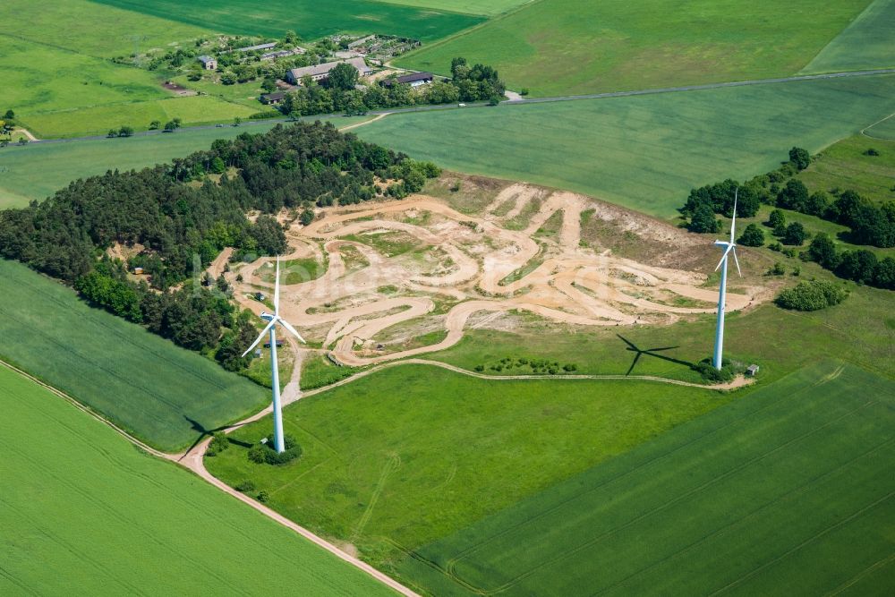 Luftbild Treuenbrietzen - Sportgelände Krähenberg in Treuenbrietzen im Bundesland Brandenburg, Deutschland