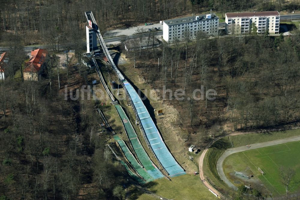 Bad Freienwalde (Oder) von oben - Sportgelände der Schanzen - Sprungschanzen am Papengrund des Wintersportverein 1923 e.V. in Bad Freienwalde (Oder) im Bundesland Brandenburg