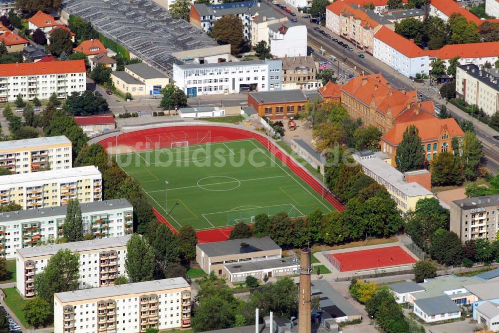 Magdeburg von oben - Sportkomplex Post SV