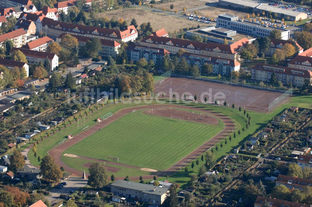 ERFURT aus der Vogelperspektive: Sportplatz in Erfurt-Daberstedt